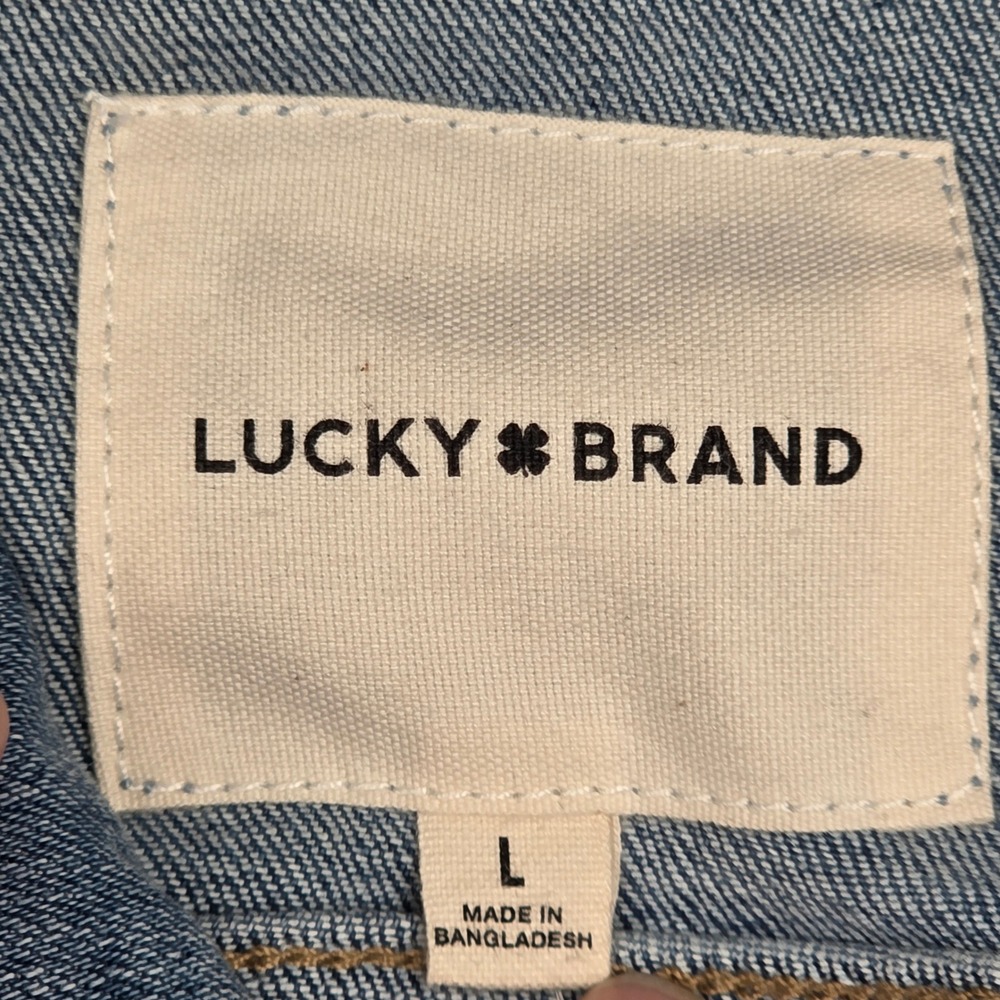 Lucky Brand Denim Jacket Womens Large Light Blue Button Front Trucker Jacket - Picture 3 of 11